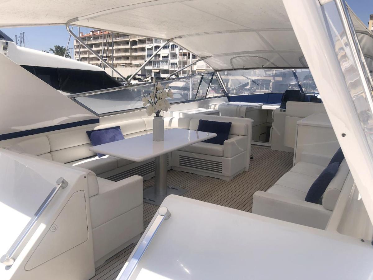 Home Sweet Boat - Chambres D'Hotes 艾姆布里亚布拉瓦 外观 照片