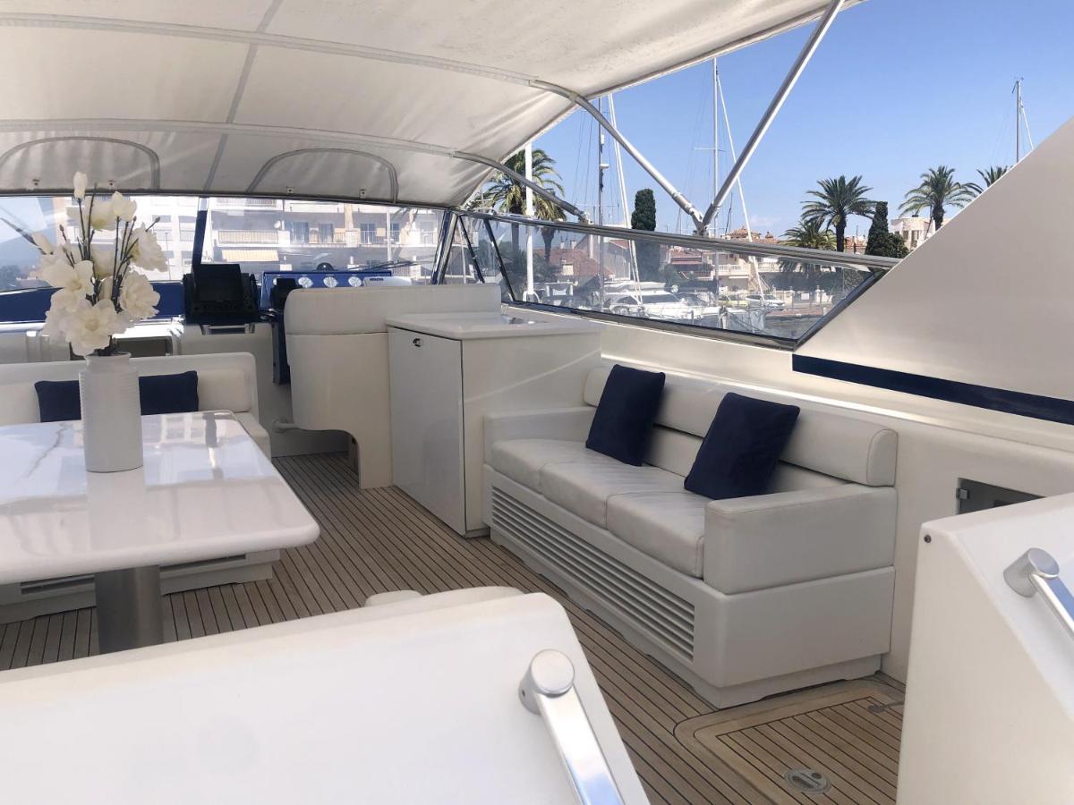 Home Sweet Boat - Chambres D'Hotes 艾姆布里亚布拉瓦 外观 照片